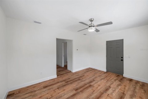 Villa ou maison à louer à Saint Petersburg, Floride: 2 chambres, 71.72 m2 № 2425455 - photo 6