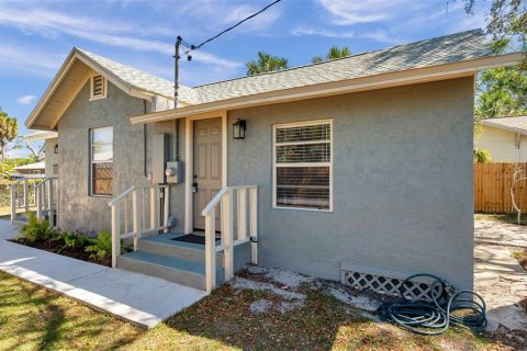 Villa ou maison à louer à Saint Petersburg, Floride: 2 chambres, 71.72 m2 № 2425455 - photo 24