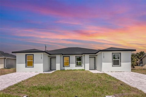 Appartement à louer à Englewood, Floride: 3 chambres, 237.27 m2 № 1841617 - photo 1