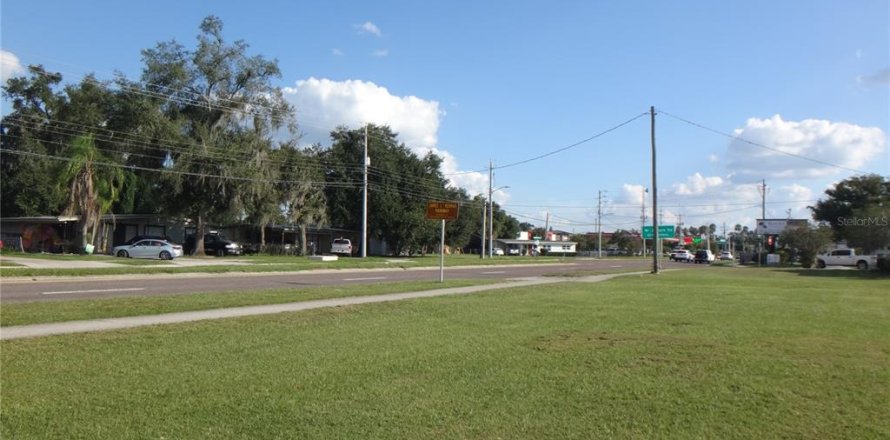 Land in Plant City, Florida № 2391240