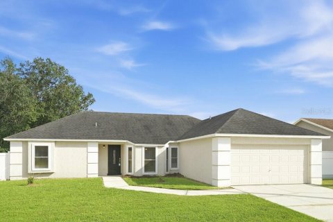 Villa ou maison à louer à Kissimmee, Floride: 3 chambres, 137.59 m2 № 2389313 - photo 3
