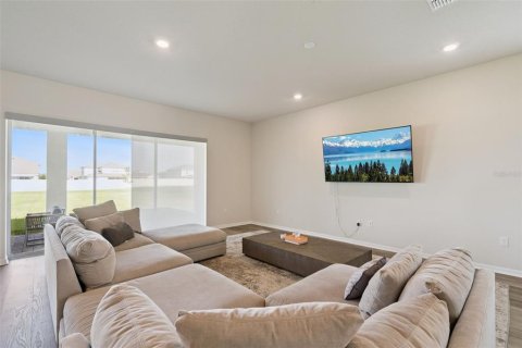 House in SUNSET PRESERVE in Orlando, Florida 5 bedrooms, 354.89 sq.m. № 2207821 - photo 7