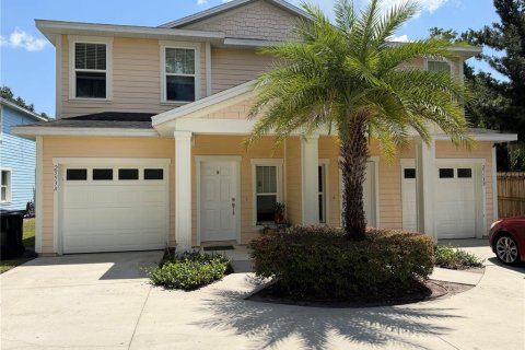 Townhouse in Orlando, Florida 3 bedrooms, 185.25 sq.m. № 2393506