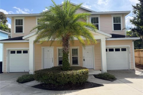 Townhouse in Orlando, Florida 3 bedrooms, 185.25 sq.m. № 2393506 - photo 12