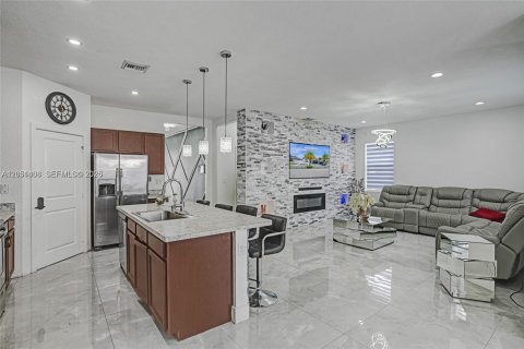 House in Homestead, Florida 3 bedrooms, 156.54 sq.m. № 2189783 - photo 15