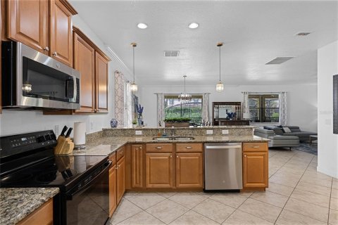 Casa en venta en Davenport, Florida, 5 dormitorios, 264.03 m2 № 1614571 - foto 11