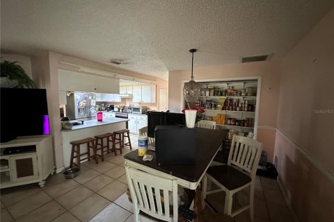 Casa en venta en Valrico, Florida, 4 dormitorios, 217.48 m2 № 1580655 - foto 7