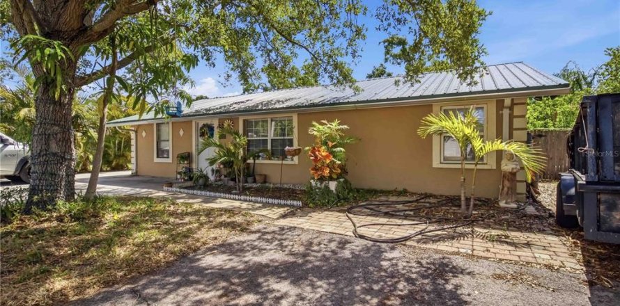 Villa ou maison à Bradenton, Floride 3 chambres, 111.48 m2 № 2142836
