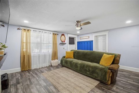 Villa ou maison à vendre à Bradenton, Floride: 3 chambres, 111.48 m2 № 2142836 - photo 9