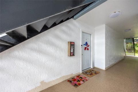 Condo in Fort Myers, Florida, 3 bedrooms № 2199091 - photo 26