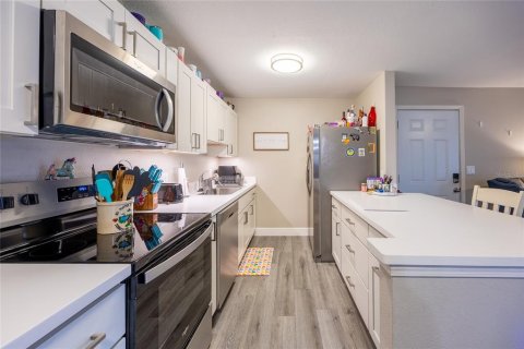 Condo in Fort Myers, Florida, 3 bedrooms № 2199091 - photo 9