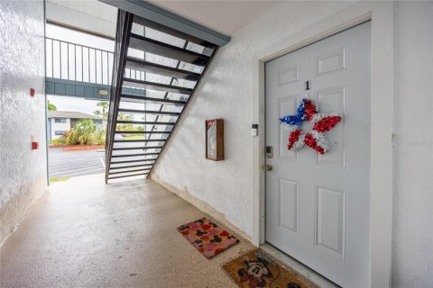 Condo in Fort Myers, Florida, 3 bedrooms № 2199091 - photo 25