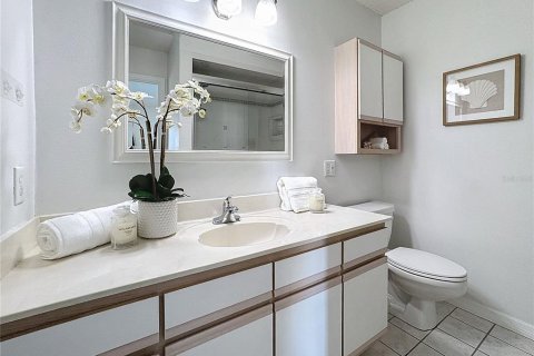 House in Bradenton, Florida 2 bedrooms, 139.54 sq.m. № 1720266 - photo 7