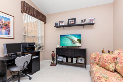 House in Delray Beach, Florida 3 bedrooms, 149.2 sq.m. № 2179158 - photo 17