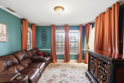 Villa ou maison à vendre à Orlando, Floride: 4 chambres, 312.71 m2 № 2225228 - photo 9