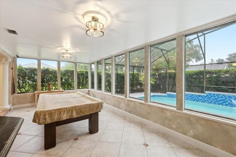 Villa ou maison à vendre à Orlando, Floride: 4 chambres, 312.71 m2 № 2225228 - photo 19