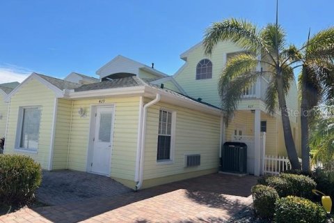 Touwnhouse à vendre à Dunedin, Floride: 3 chambres, 183.02 m2 № 1916147 - photo 1