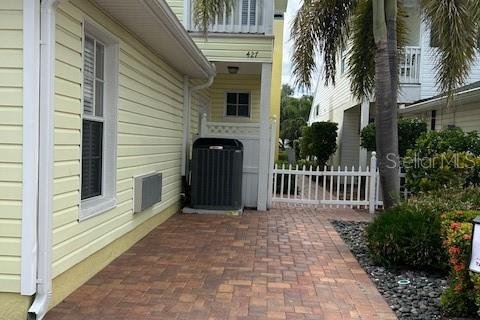 Touwnhouse à vendre à Dunedin, Floride: 3 chambres, 183.02 m2 № 1916147 - photo 4
