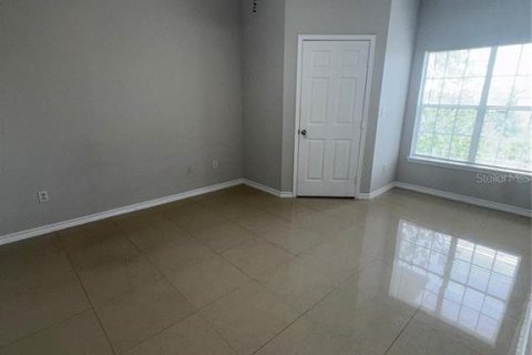Condo in Tampa, Florida, 2 bedrooms  № 2217774 - photo 5