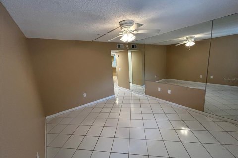 Condominio en venta en Altamonte Springs, Florida, 2 dormitorios, 106.56 m2 № 1759423 - foto 12