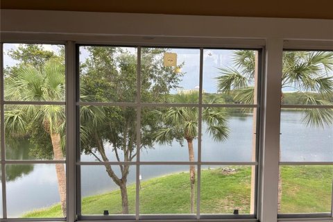 Condominio en venta en Altamonte Springs, Florida, 2 dormitorios, 106.56 m2 № 1759423 - foto 8