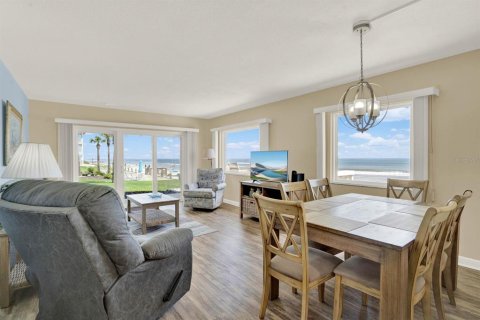 Condominio en alquiler en New Smyrna Beach, Florida, 2 dormitorios, 97.08 m2 № 1564434 - foto 2
