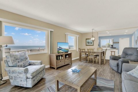 Condominio en alquiler en New Smyrna Beach, Florida, 2 dormitorios, 97.08 m2 № 1564434 - foto 7
