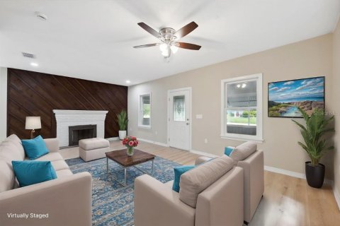 House in Winter Haven, Florida 3 bedrooms, 150.87 sq.m. № 1851863 - photo 6