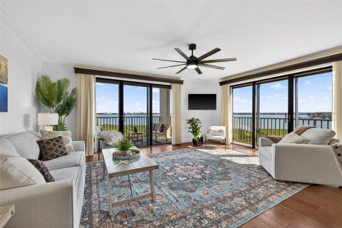 Copropriété à louer à Clearwater, Floride: 3 chambres, 175.59 m2 № 2430965 - photo 5