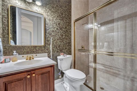 House in Weston, Florida 4 bedrooms, 280.1 sq.m. № 2042129 - photo 22