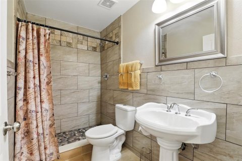 Купить виллу или дом в Делтона, Флорида 9 комнат, 145.3м2, № 1716999 - фото 21