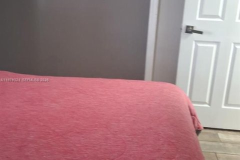 House in Lakeland, Florida 4 bedrooms № 2048008 - photo 12