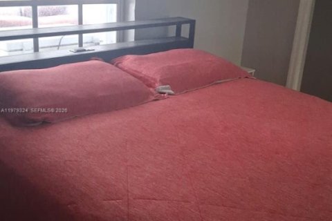 House in Lakeland, Florida 4 bedrooms № 2048008 - photo 11