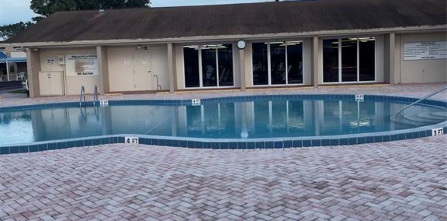 Condo à Palm Springs, Floride, 2 chambres № 1216278