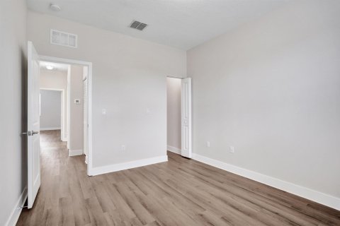 Casa en alquiler en Tamarac, Florida, 3 dormitorios, 172.05 m2 № 2078238 - foto 27