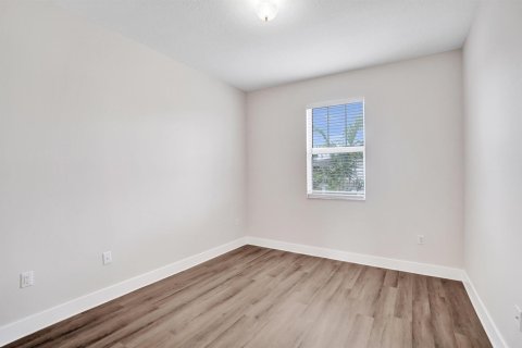 Casa en alquiler en Tamarac, Florida, 3 dormitorios, 172.05 m2 № 2078238 - foto 25