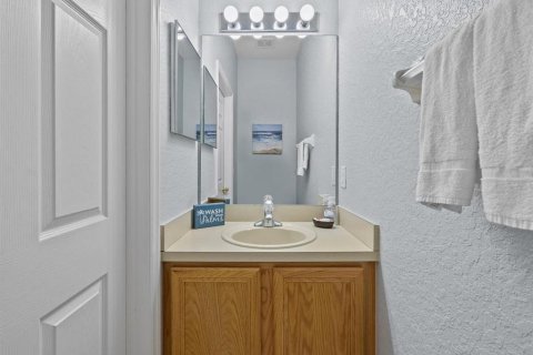 Townhouse in Davenport, Florida 4 bedrooms, 172.43 sq.m. № 2238831 - photo 28