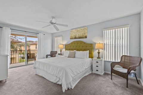Townhouse in Davenport, Florida 4 bedrooms, 172.43 sq.m. № 2238831 - photo 5