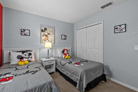 Townhouse in Davenport, Florida 4 bedrooms, 172.43 sq.m. № 2238831 - photo 13