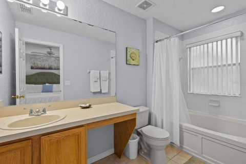 Townhouse in Davenport, Florida 4 bedrooms, 172.43 sq.m. № 2238831 - photo 7