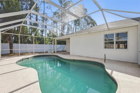 House in Palm Coast, Florida 3 bedrooms, 178.74 sq.m. № 1747775 - photo 18