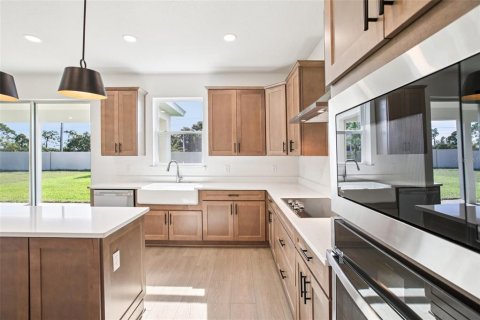 Villa ou maison à vendre à New Port Richey, Floride: 4 chambres, 221.76 m2 № 1780771 - photo 12
