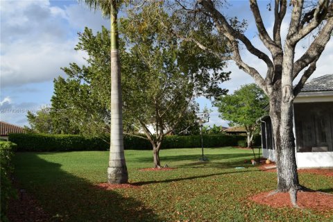 Купить виллу или дом в Хомстед, Флорида 3 спальни, 146.14м2, № 1941572 - фото 9