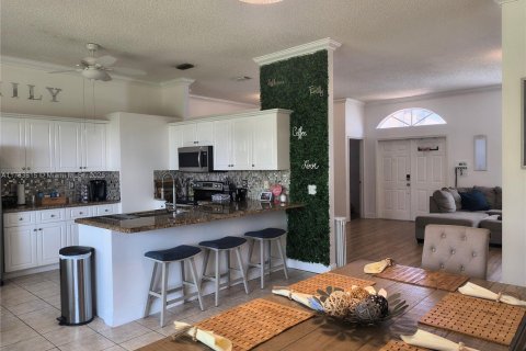 Купить виллу или дом в Хомстед, Флорида 3 спальни, 146.14м2, № 1941572 - фото 12