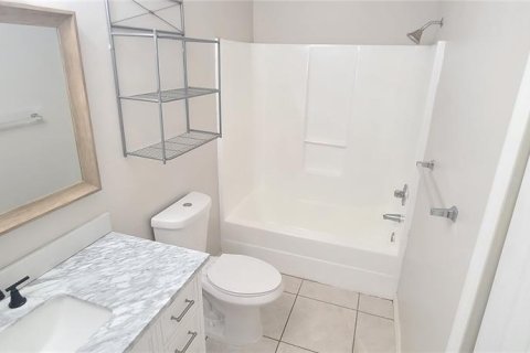 Villa ou maison à vendre à Port Orange, Floride: 2 chambres, 107.02 m2 № 1905404 - photo 26