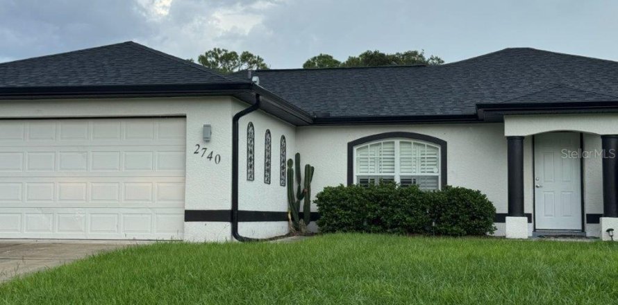 House in North Port, Florida 3 bedrooms, 137.68 sq.m. № 2378006