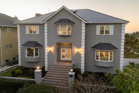 Casa en venta en Bradenton, Florida, 4 dormitorios, 525.27 m2 № 2151754 - foto 5