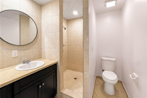 Снять в аренду таунхаус в Лодерхилл, Флорида 4 спальни, 195.09м2, № 1950123 - фото 18