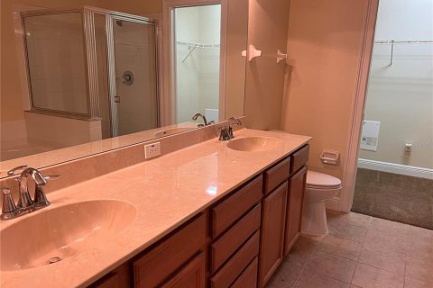 Townhouse in Palm Harbor, Florida 3 bedrooms, 205.78 sq.m. № 1900368 - photo 15