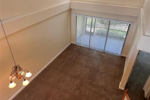Townhouse in Palm Harbor, Florida 3 bedrooms, 205.78 sq.m. № 1900368 - photo 17